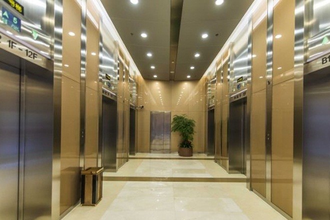 陸家嘴金融服務(wù)廣場(chǎng)