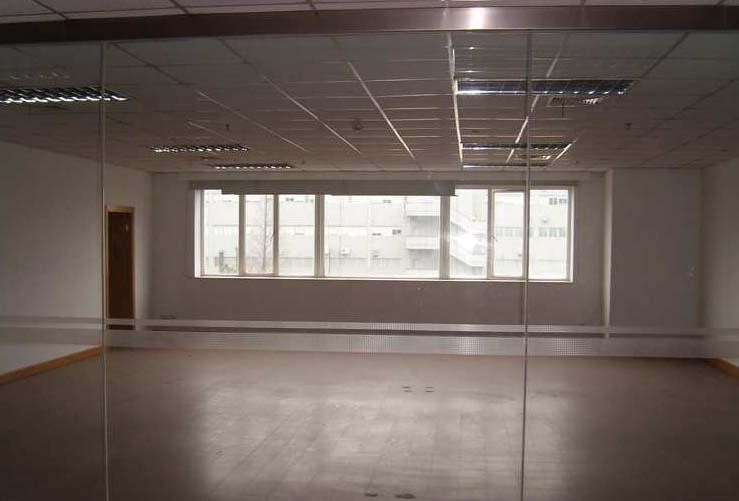 現(xiàn)代通信大廈