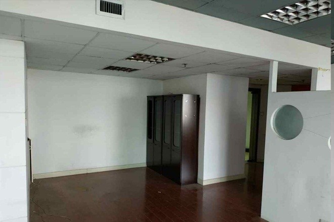 內(nèi)外聯(lián)大廈