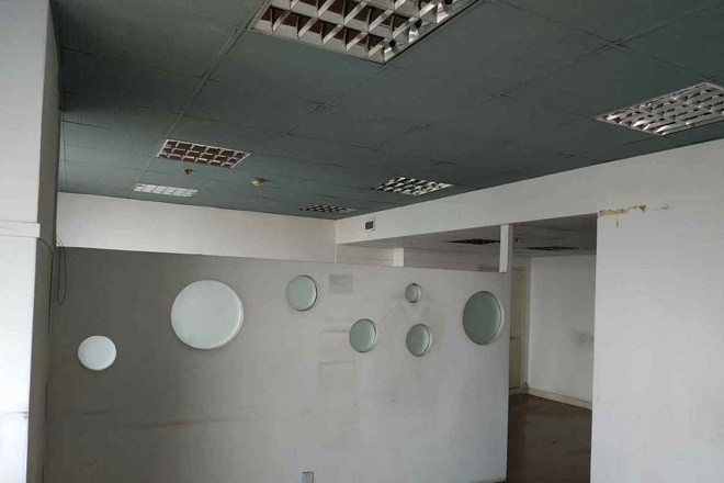 內(nèi)外聯(lián)大廈