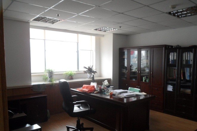 麗晟廣場(chǎng)