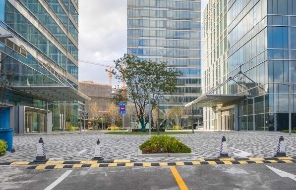 環(huán)球都會(huì)廣場(chǎng)