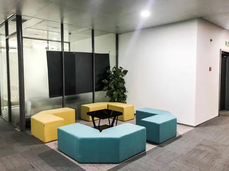 東方萬國企業(yè)中心