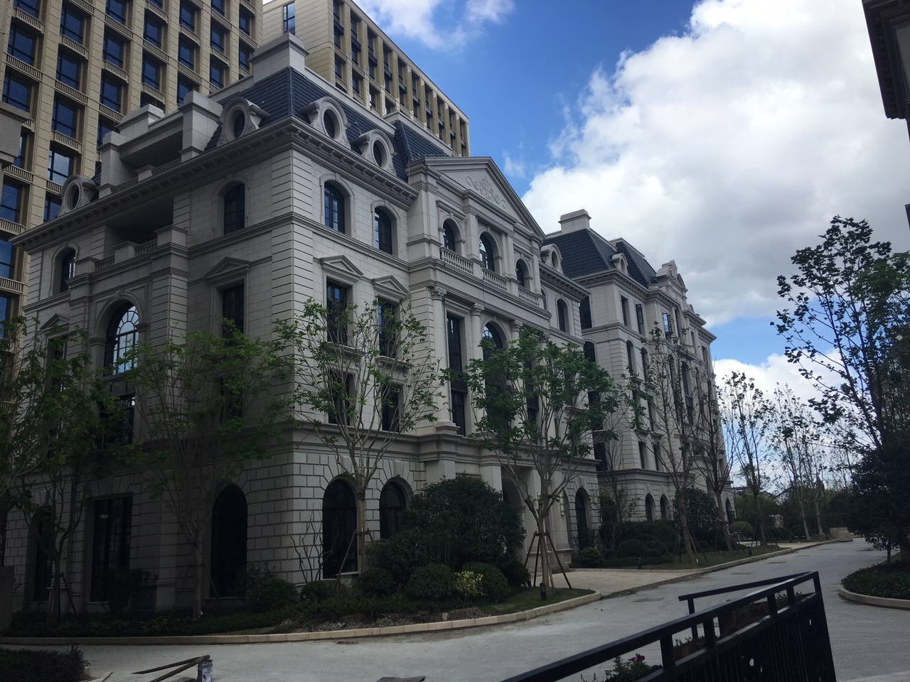 陸家嘴金融街區(qū)