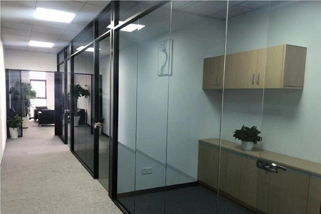 前灘時(shí)代廣場(chǎng)