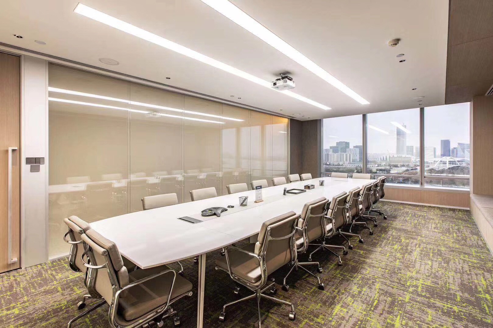 環(huán)球都會(huì)廣場(chǎng)