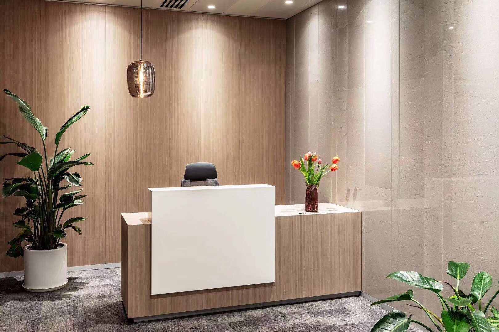 環(huán)球都會(huì)廣場(chǎng)