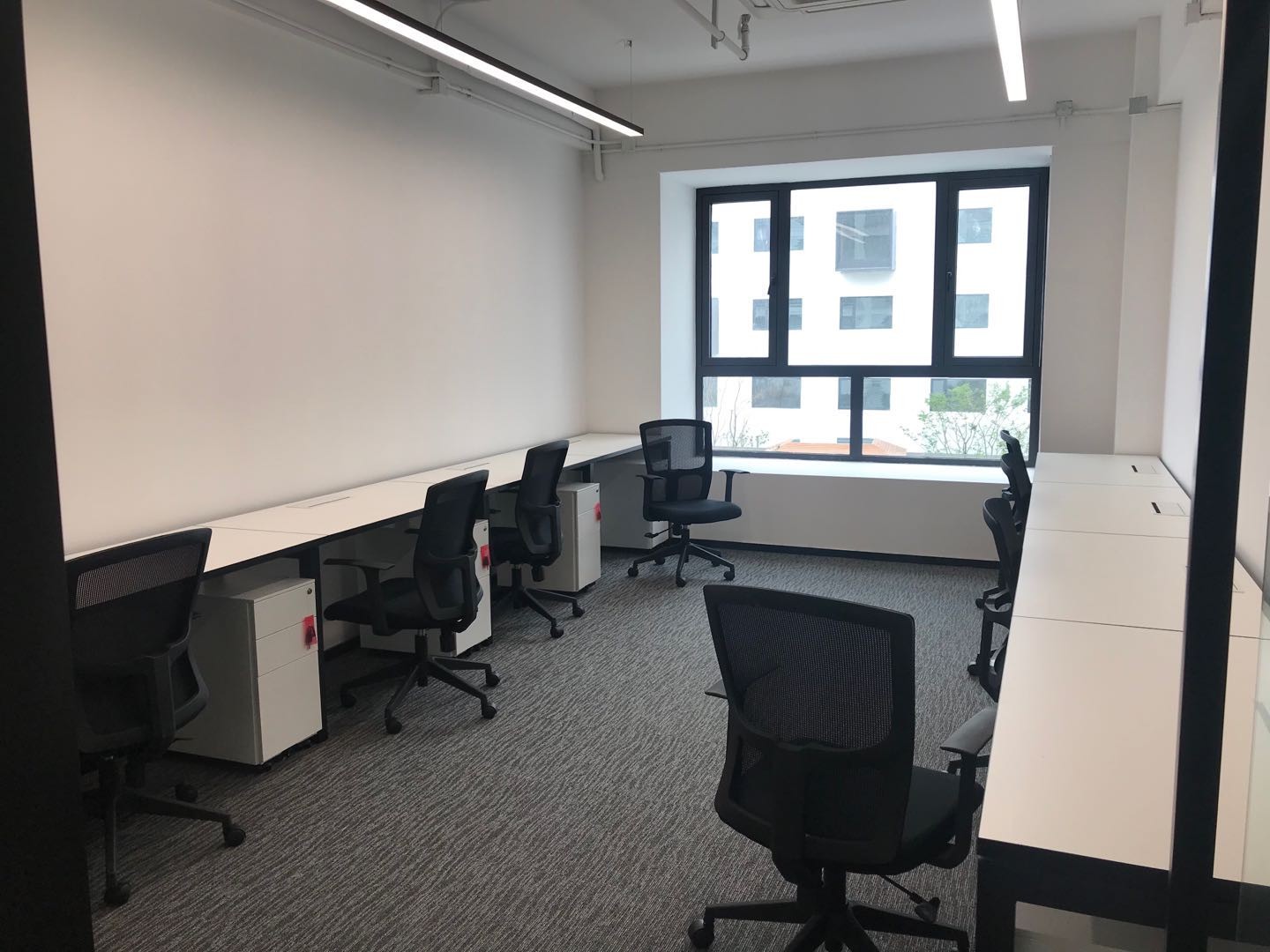 張江朗詩(shī)中心