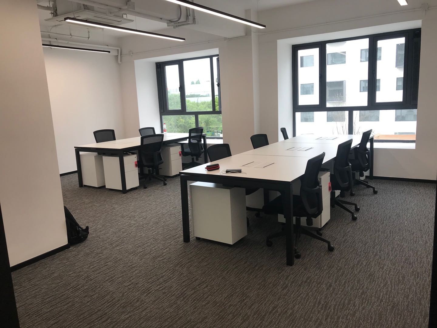 張江朗詩(shī)中心