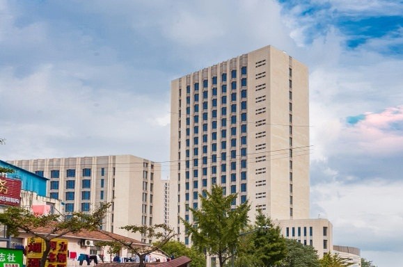 恒越華鼎廣場(chǎng)