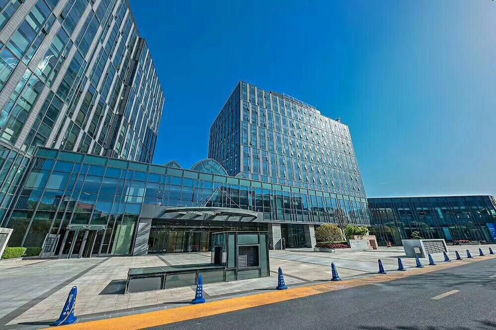 東方萬國企業(yè)中心