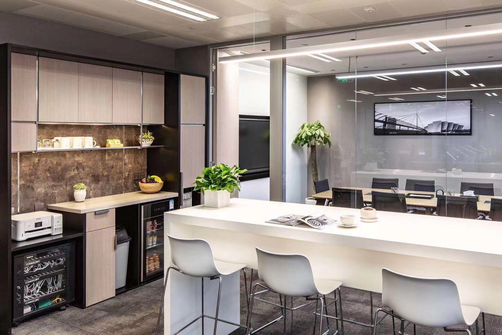 環(huán)球都會(huì)廣場