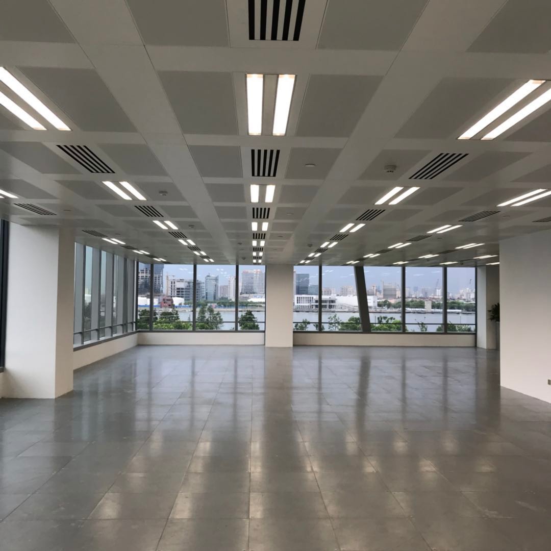 環(huán)球都會廣場