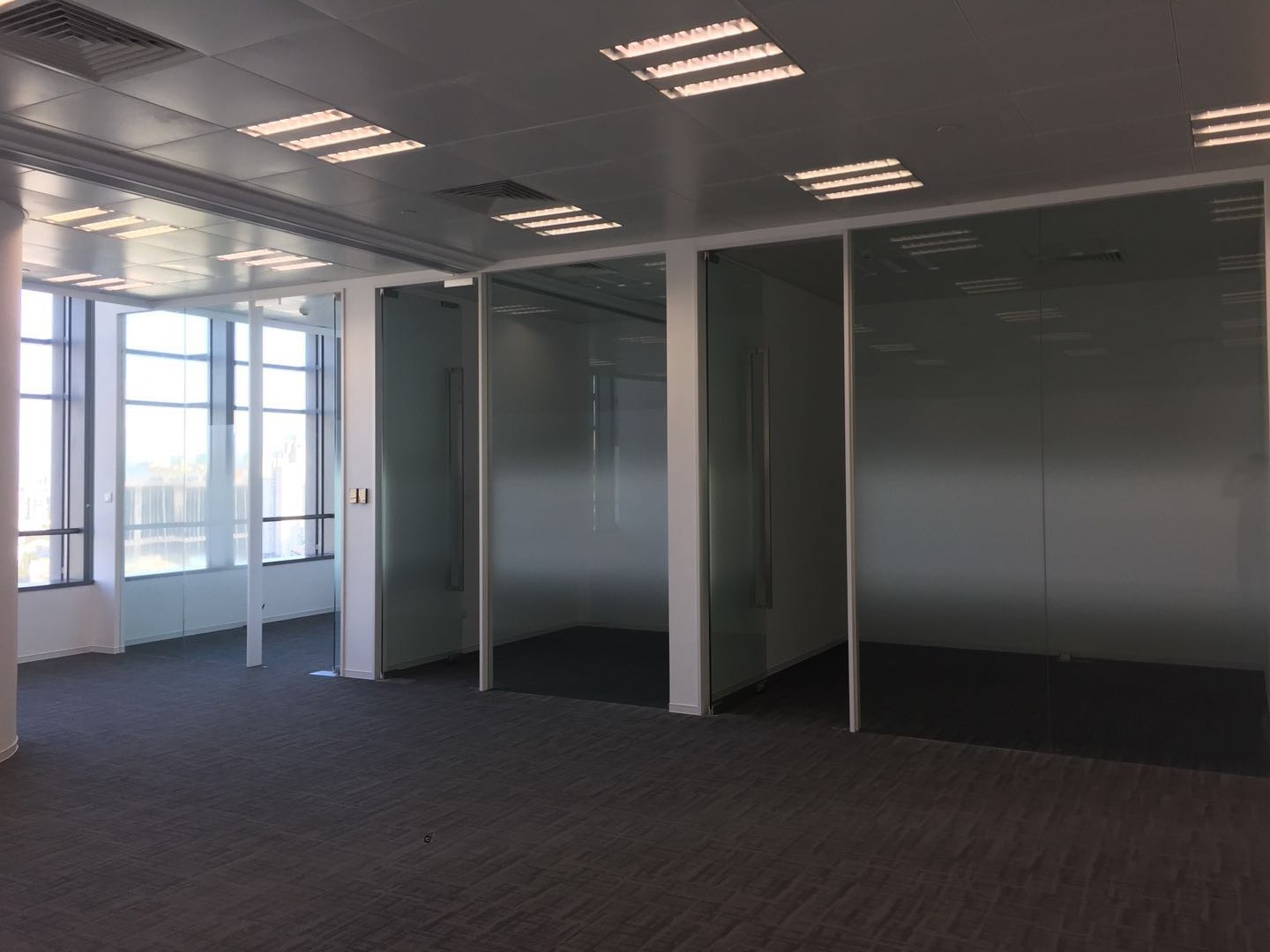 世紀(jì)匯廣場(chǎng)