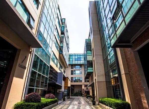 越界智造局一期