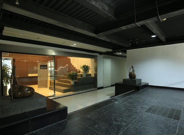 越界智造局一期