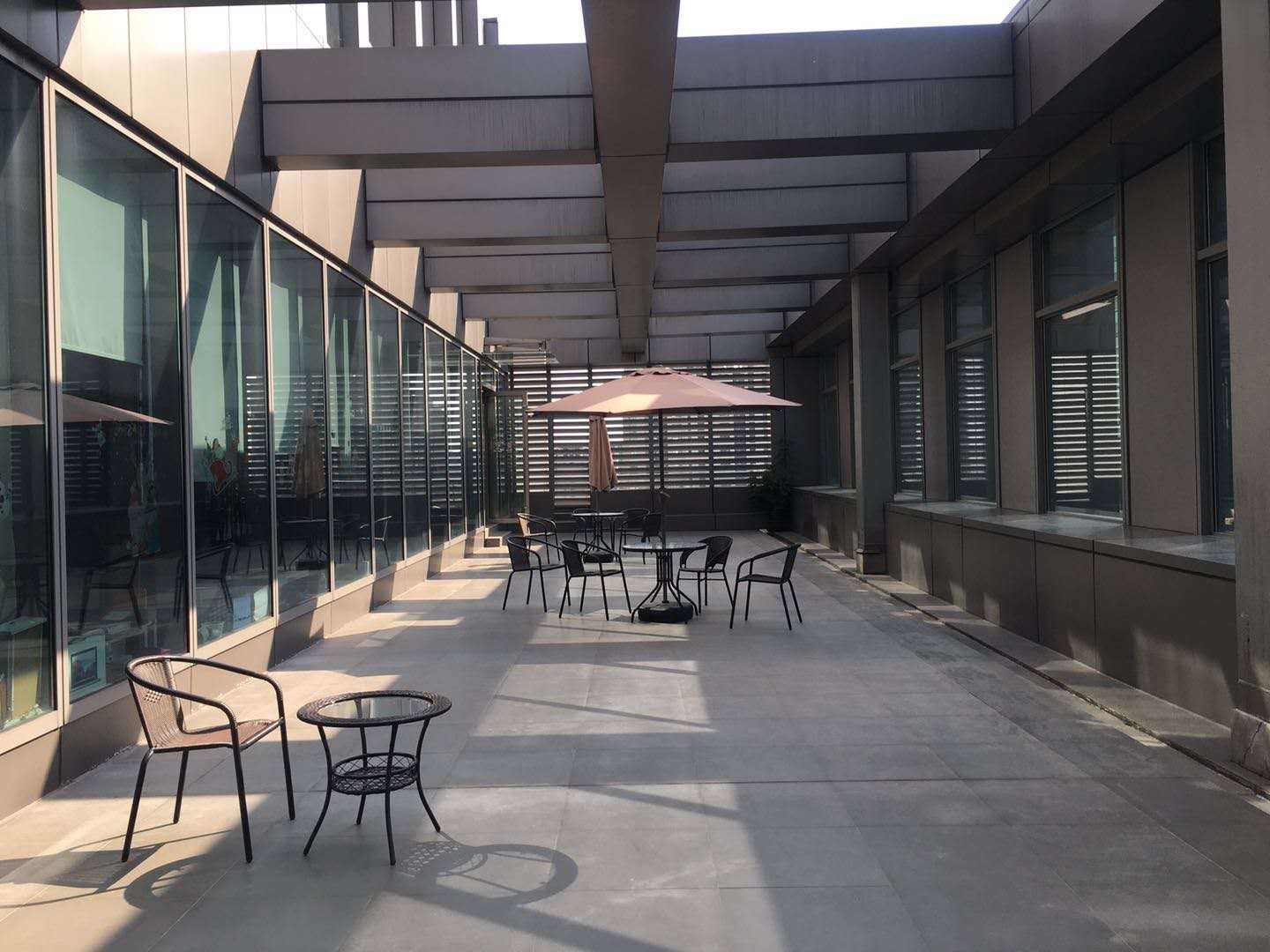 陸家嘴世紀(jì)金融廣場(chǎng)