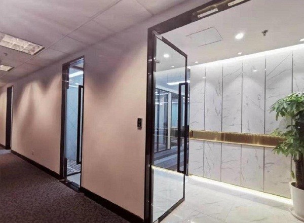 上海實(shí)業(yè)大廈