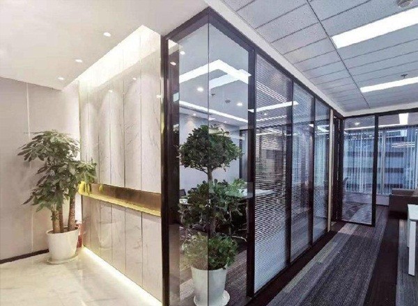 上海實(shí)業(yè)大廈