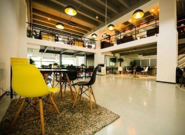 越界創(chuàng)意園1