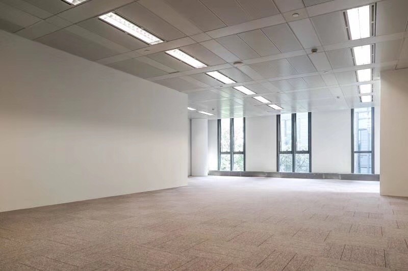 東方萬國企業(yè)中心