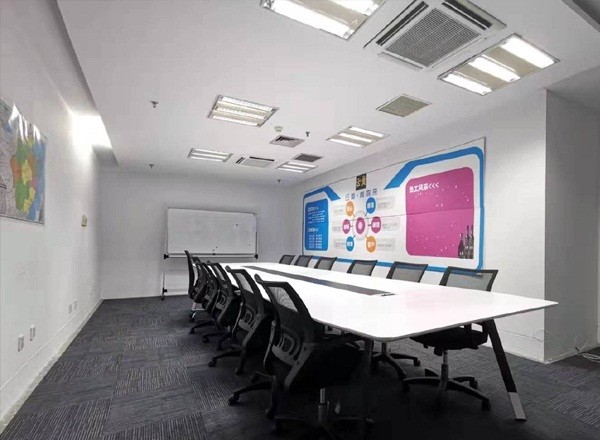 均瑤國(guó)際廣場(chǎng)