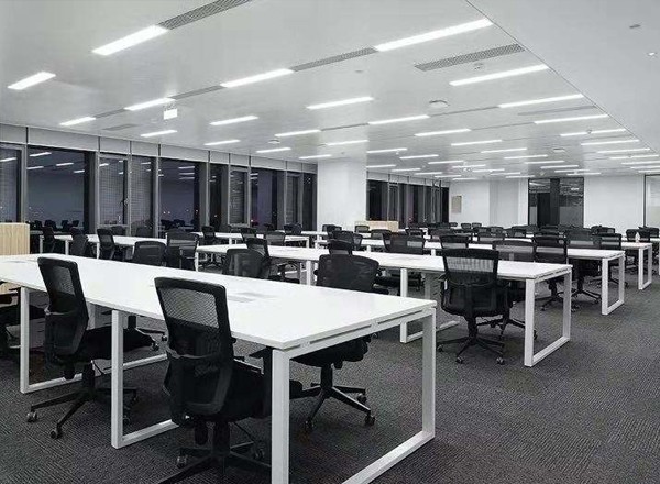 長(zhǎng)寧來福士廣場(chǎng)