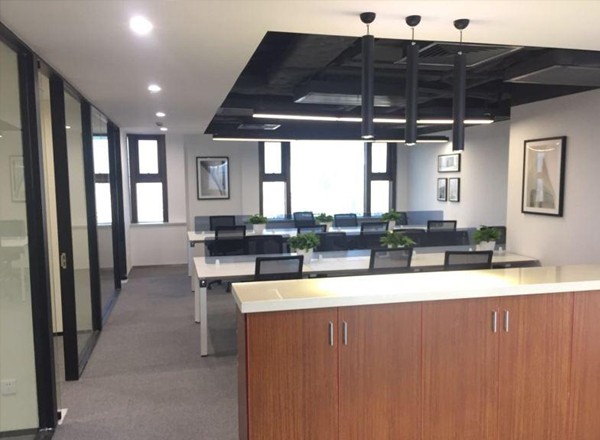 梅龍鎮(zhèn)廣場