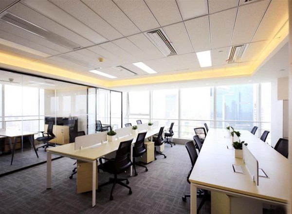 梅龍鎮(zhèn)廣場1