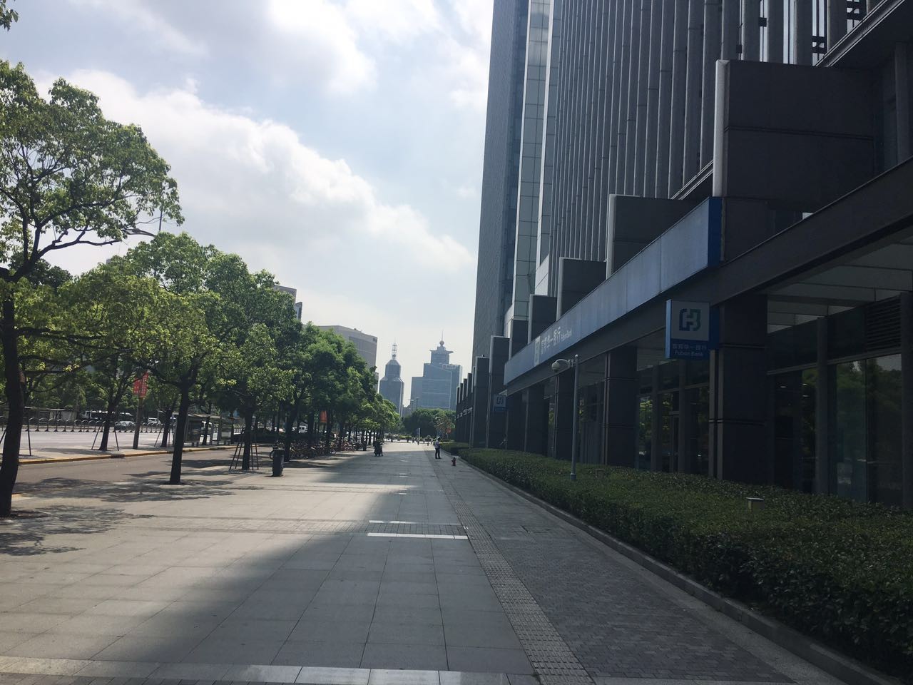 東方金融廣場(chǎng)