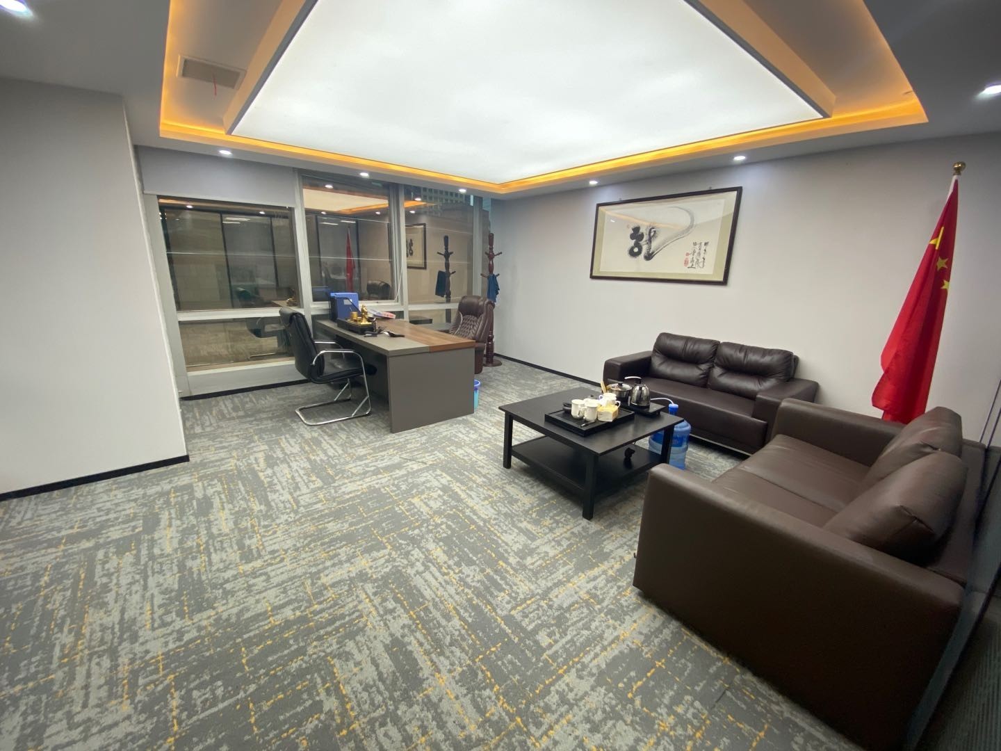 新上海國際大廈1