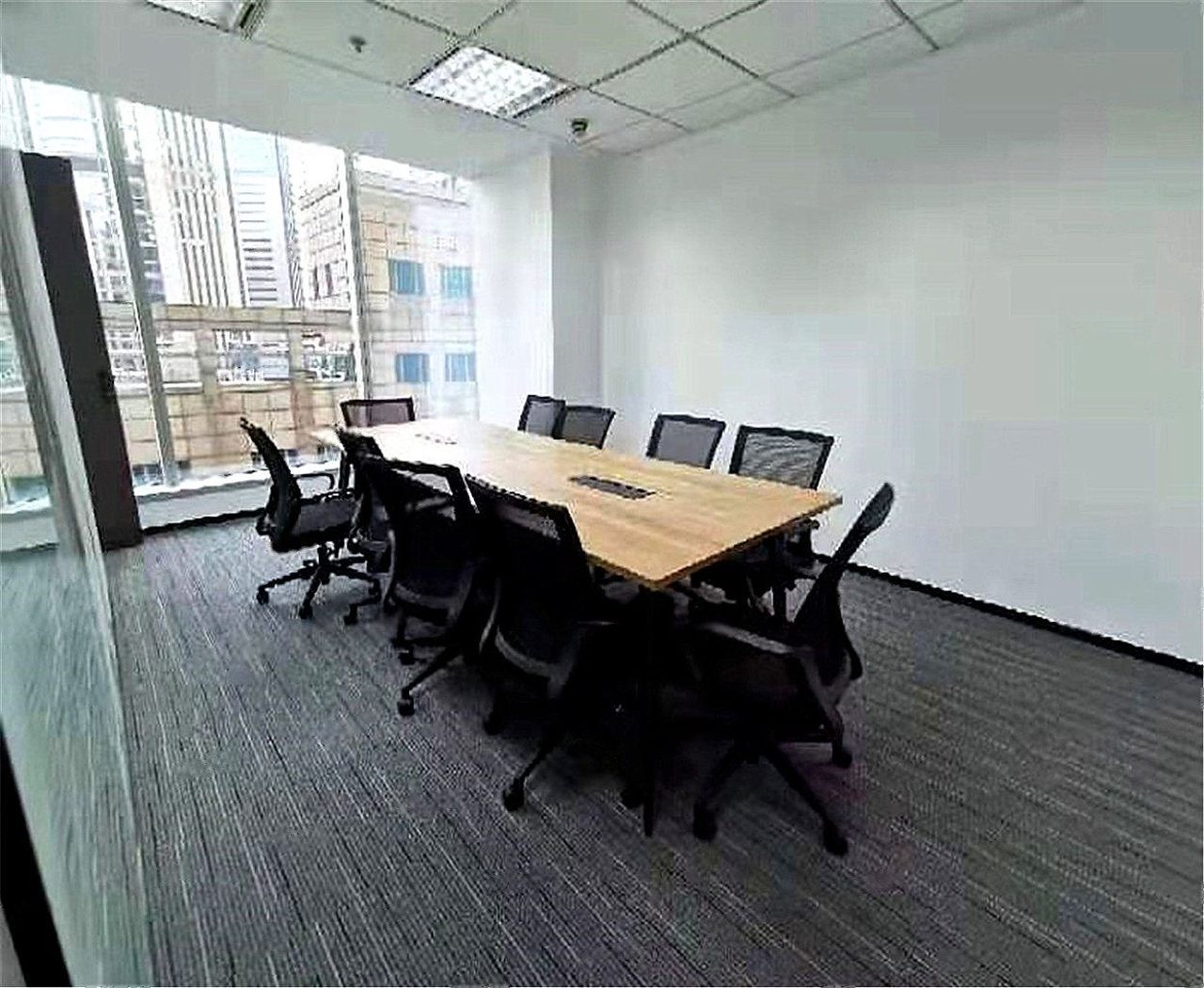 新上海國(guó)際大廈