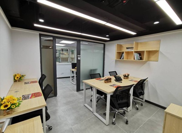 環(huán)球廣場(chǎng)