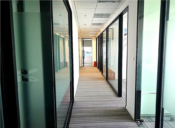 東方金融廣場(chǎng)