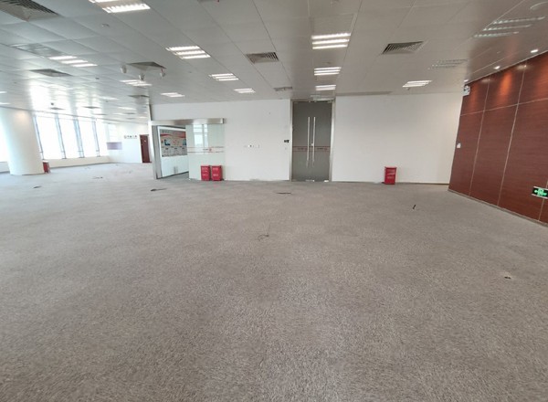 世紀(jì)匯廣場(chǎng)