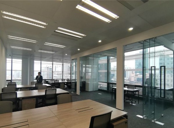 陸家嘴世紀(jì)金融廣場