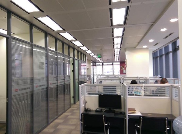 國(guó)華人壽金融大廈