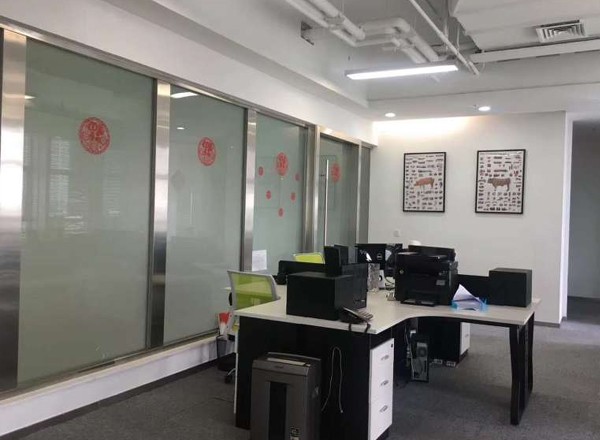 中達(dá)廣場(chǎng)1