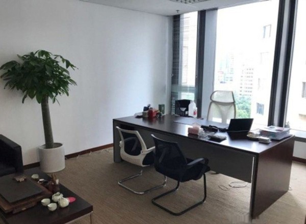 陸家嘴投資大廈