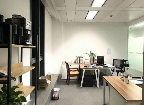 東方萬國企業(yè)中心