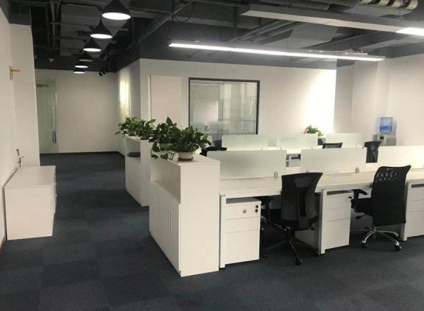 東方萬國企業(yè)中心