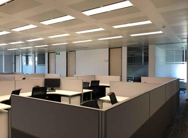 東方萬(wàn)國(guó)企業(yè)中心