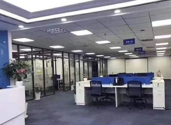 現(xiàn)代通信大廈