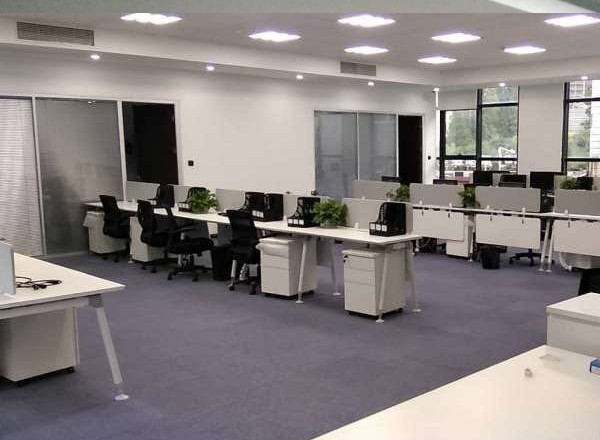 現(xiàn)代通信大廈