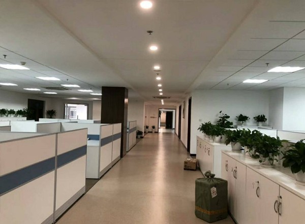 信源張江廣場(chǎng)