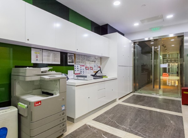 雷格斯(渣打銀行大廈)