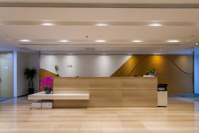 雷格斯(21世紀(jì)中心大廈)