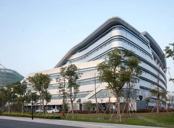 上海新虹橋國(guó)際醫(yī)學(xué)中心