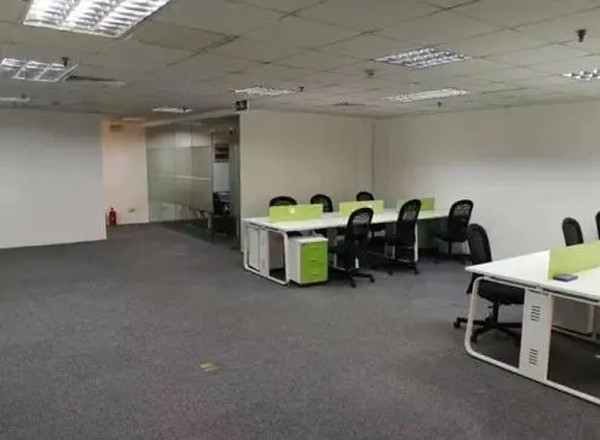 港城陸家嘴廣場(chǎng)