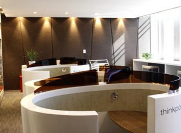 雷格斯（金茂大廈）